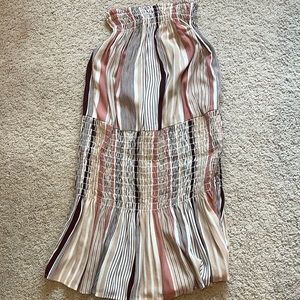 Plant blue strapless dress